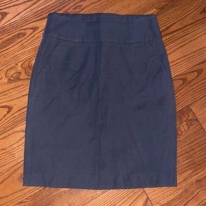 Charcoal grey Banana Republic pencil skirt